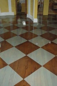stenciled-checker-flooring
