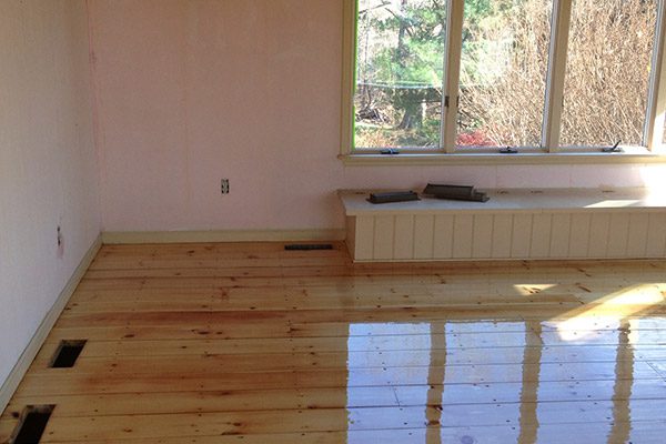 whitepinenatoilbase white-pine-with-oil-base