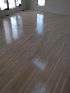 white-oak-floor-with-white-stain