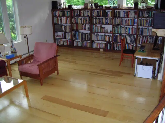 hickory-floor-after-refinishing