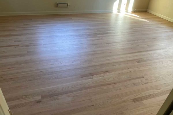 Post-Red-Oak-floor-with-Natural-Waterborne-Polyurethane Post-Red-Oak-floor-with-Natural-Waterborne-Polyurethane